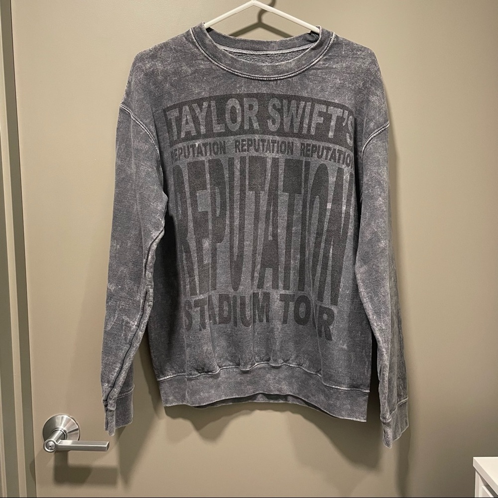 Taylor Swift Reputation Tour Sweatshirt